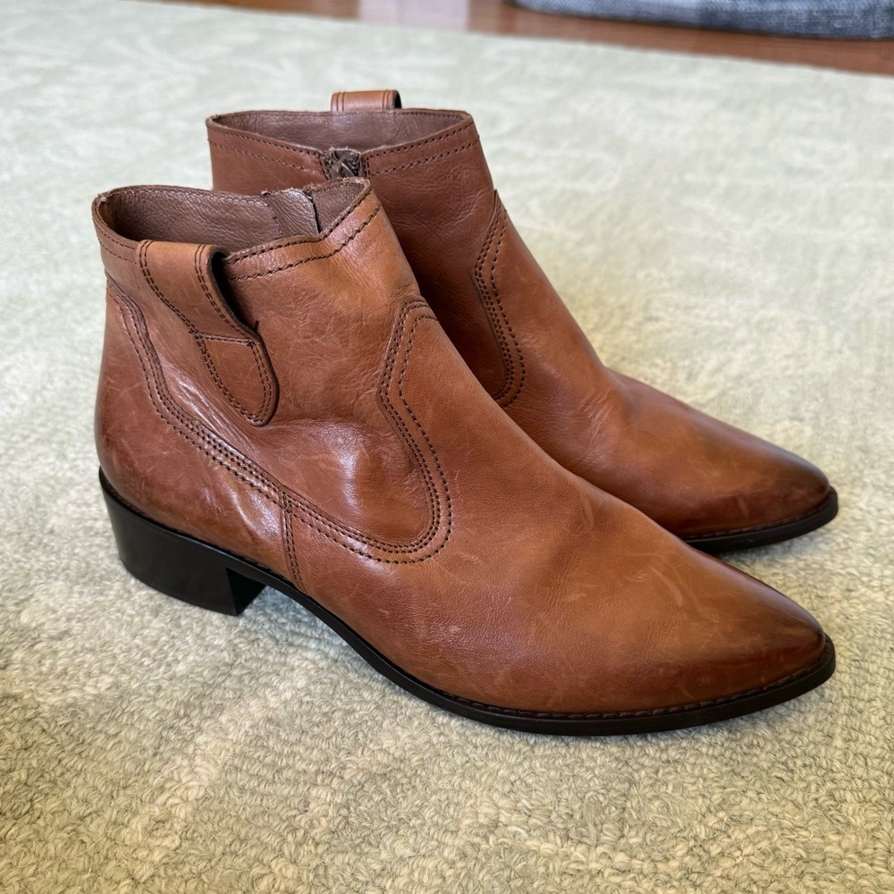 Paul Green Suzette Pointed Toe Leather Bootie 16441